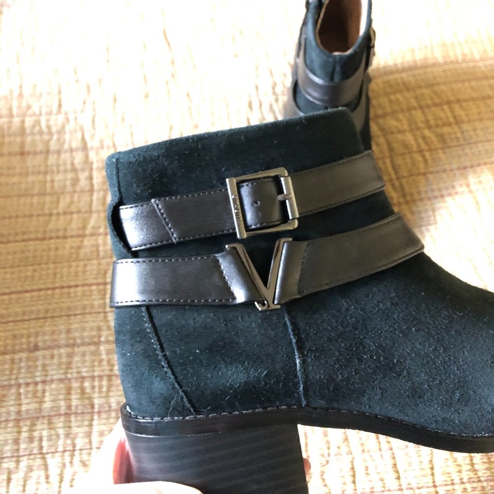 Vionic Ankle Boots - Picture 7 of 9